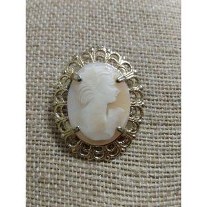 Mid-century Hand Carved Shell Cameo Gold Tone Brooch Pin